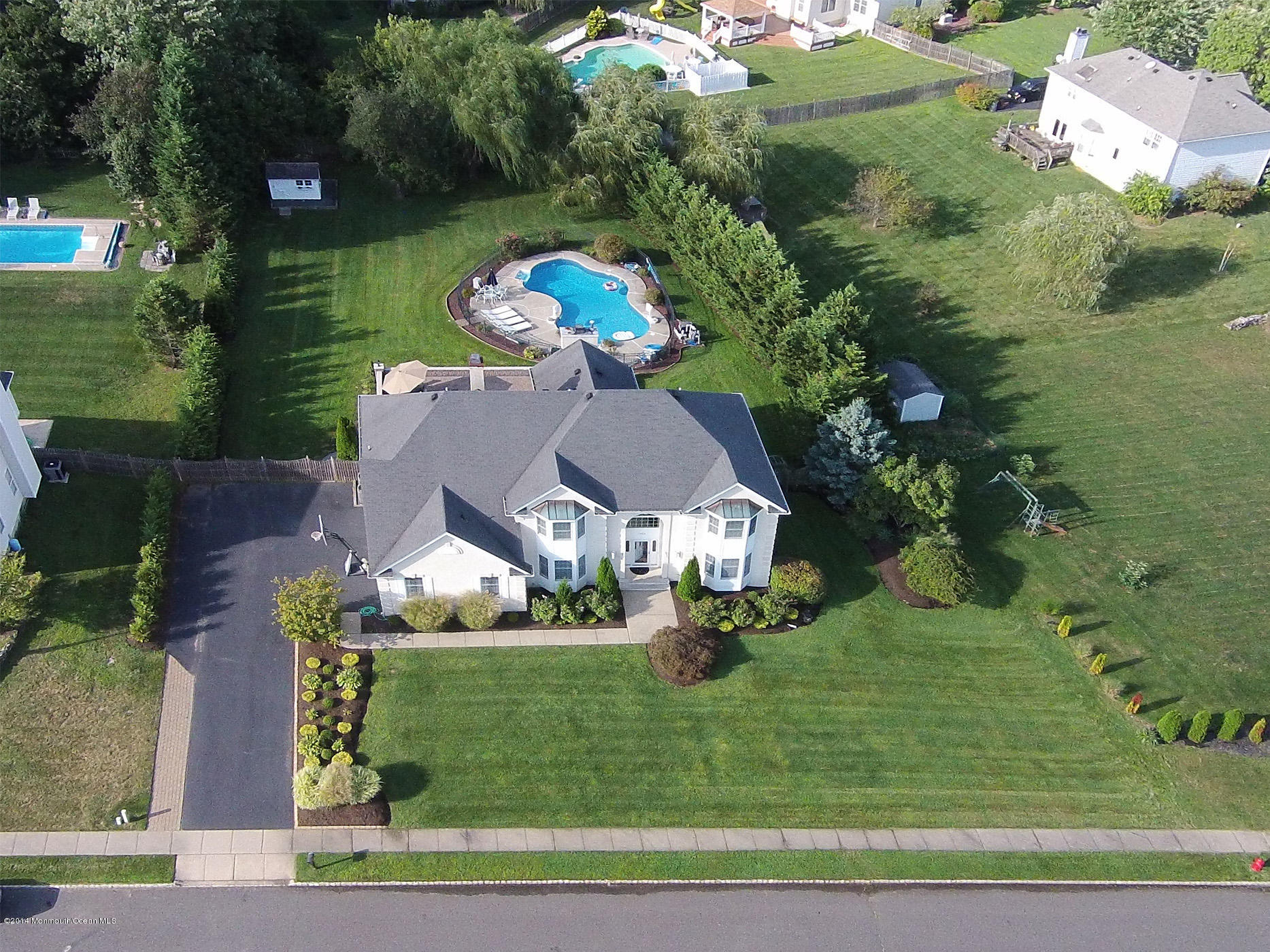1352 Old Farm Road Manasquan, NJ 08736 - Photo 2 of 41 A_2