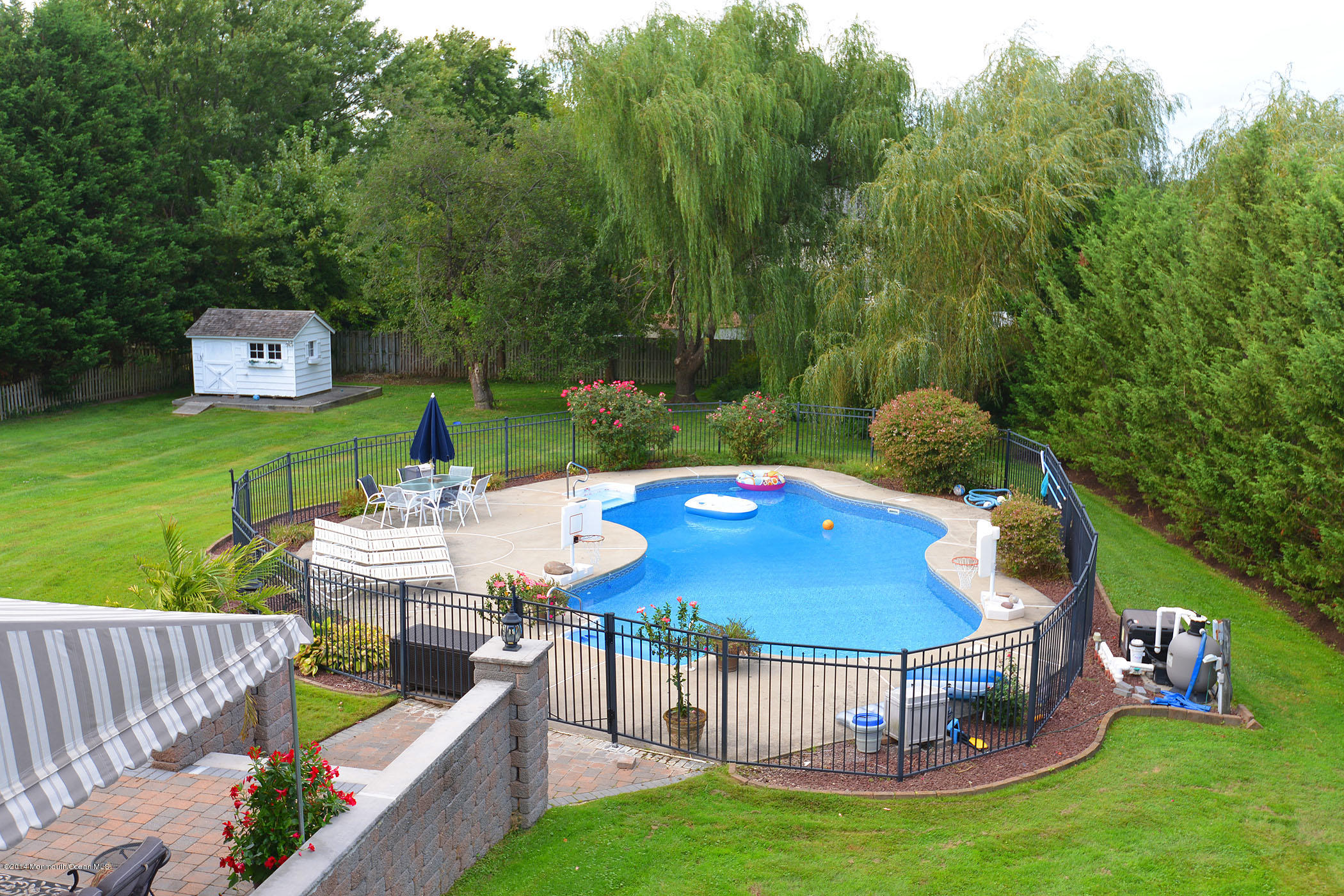 1352 Old Farm Road Manasquan, NJ 08736 - Photo 5 of 41 POOL_V