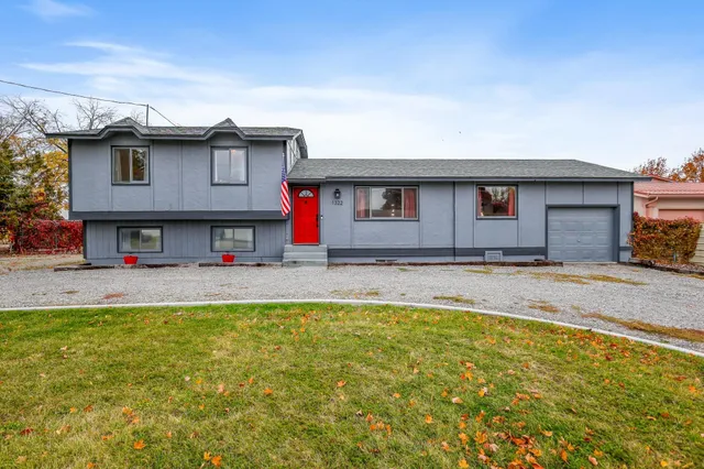 $525,000 | 1322 North Mamer Road, Spokane Valley, WA 99216