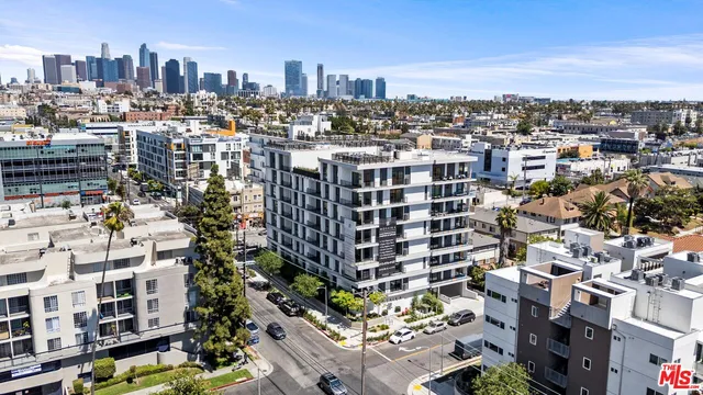 $755,700 | 904 South New Hampshire Avenue, Unit 506, Los Angeles, CA 90006