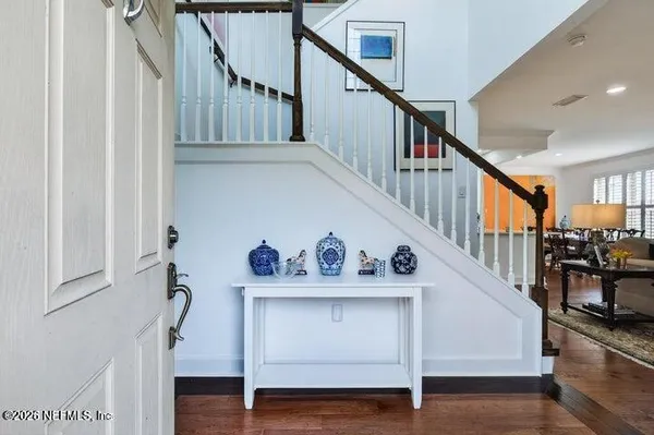 a view of entryway