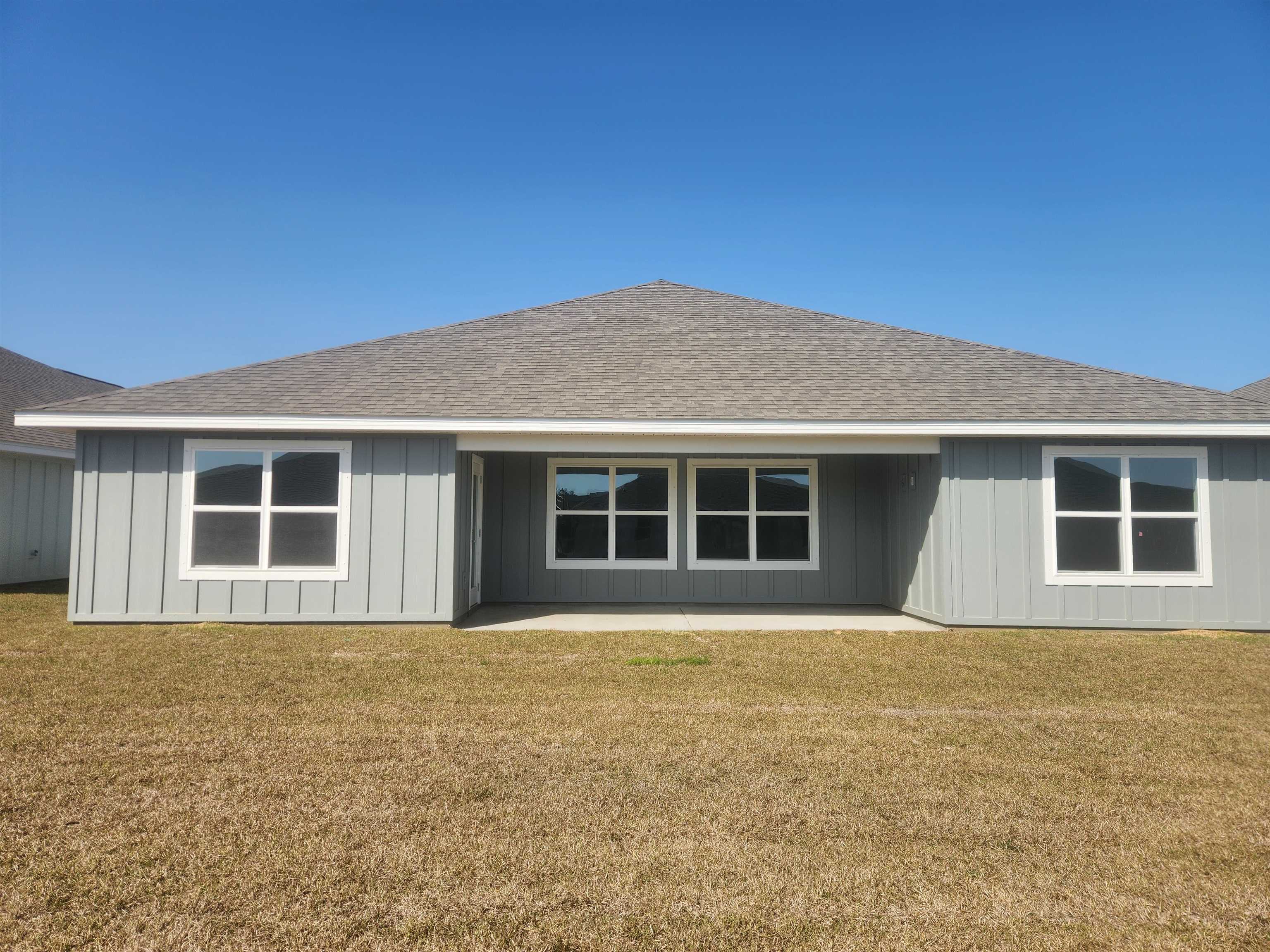 22268 Aleutian Avenue Foley, AL 36535 - Photo 2 of 23