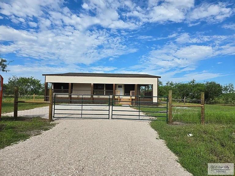 30882 Nelson Road San Benito, TX 78586 - Photo 2 of 22