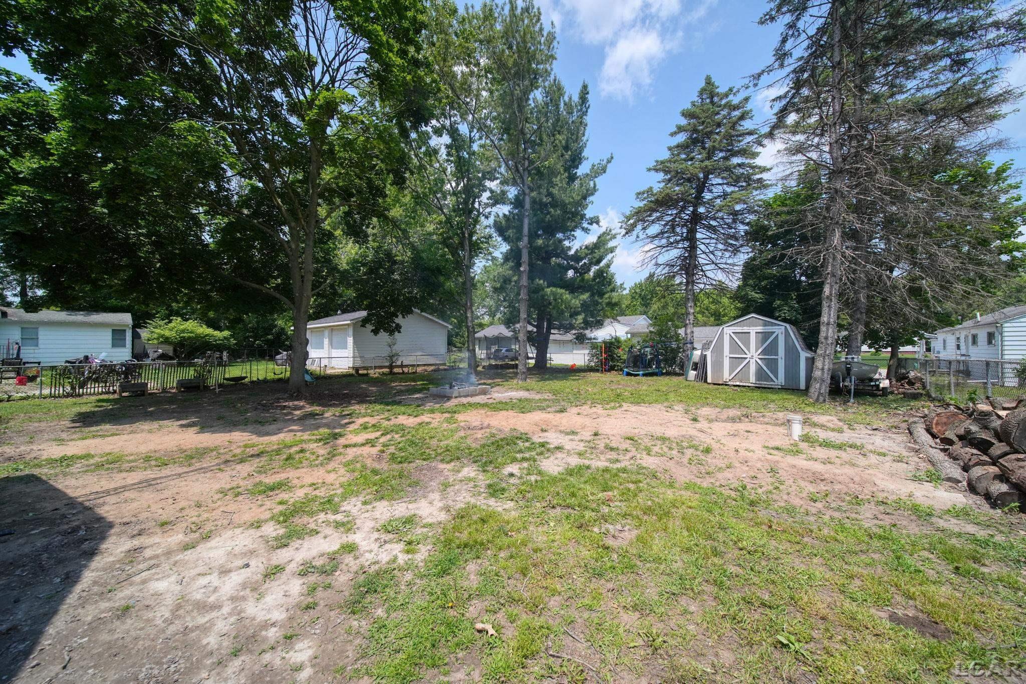 1028 Loren Road Adrian, MI 49221 - Photo 26 of 39 50177810-79b21ead-85a1-4a37-8c47-fb0038a50279.JPG