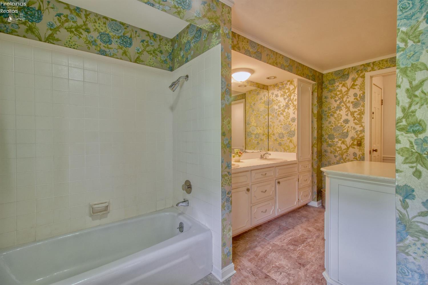 2610 Scheid Road Huron, OH 44839 - Photo 24 of 30 Gallery Image 24