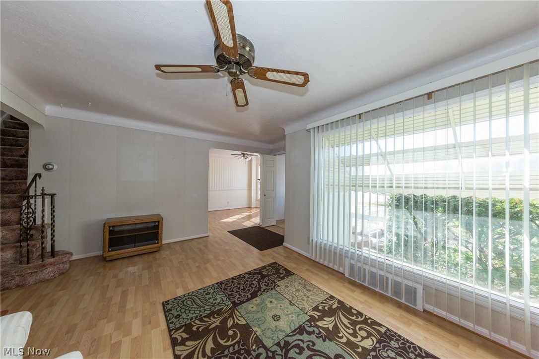 167 South Green Road South Euclid, OH 44121 - Photo 4 of 25
