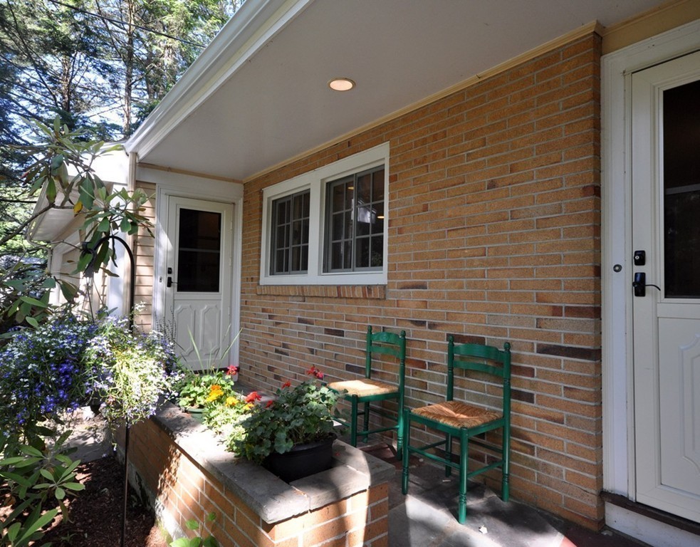 183 Hayward Mill Road Concord, MA 01742 - Photo 14 of 19