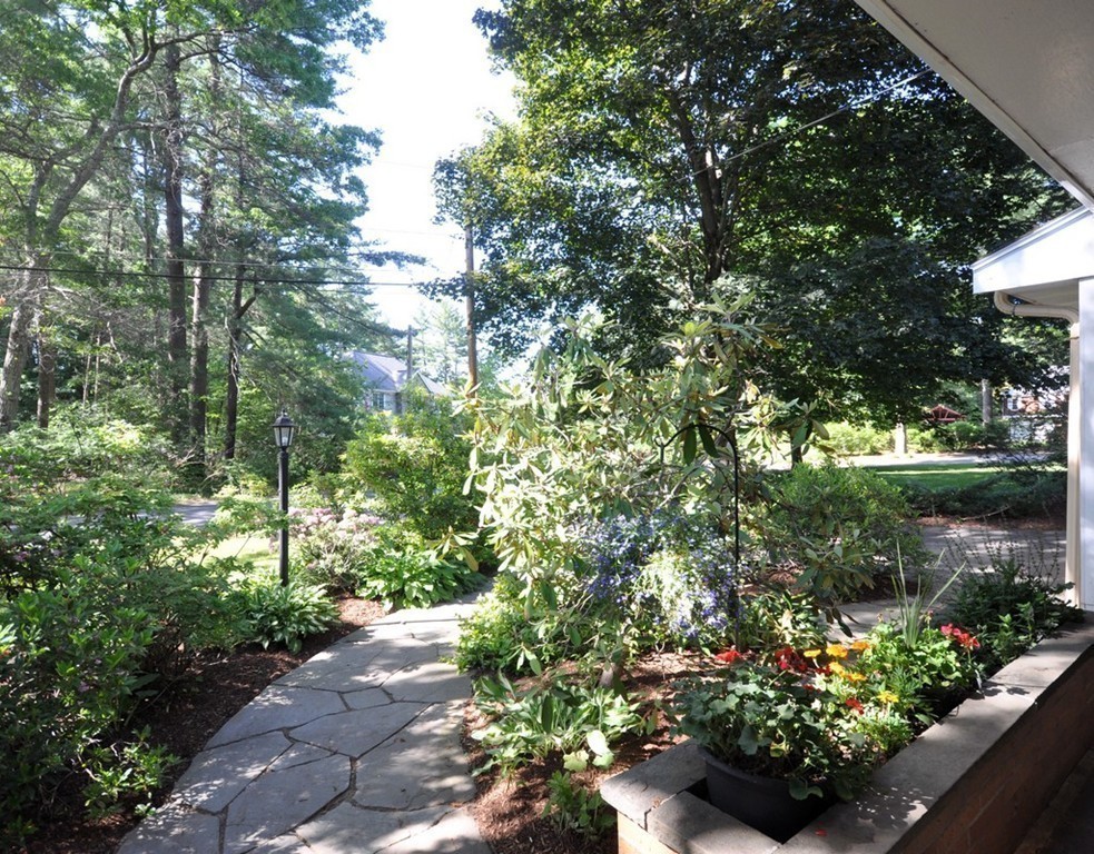 183 Hayward Mill Road Concord, MA 01742 - Photo 15 of 19