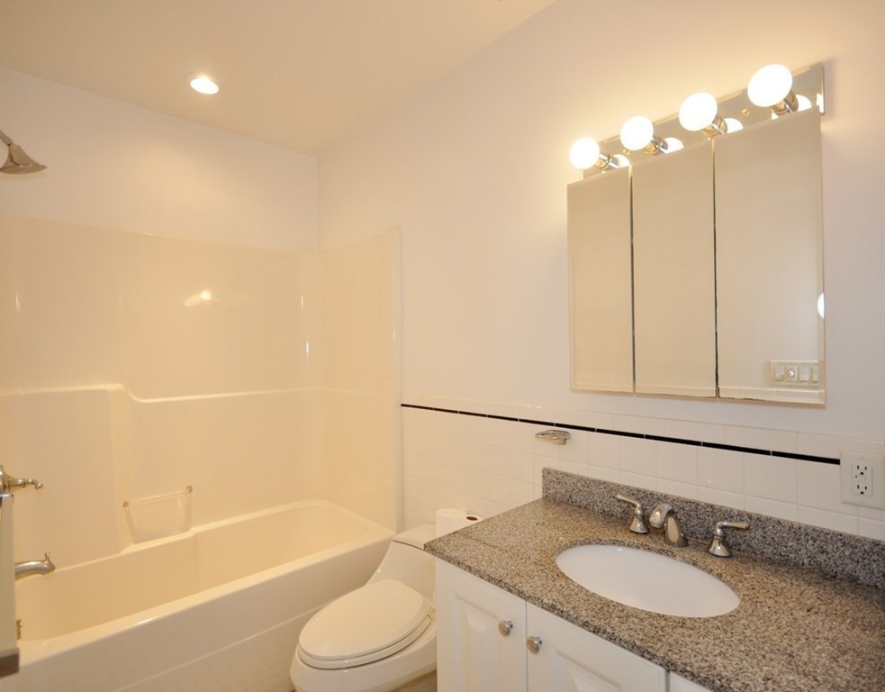 183 Hayward Mill Road Concord, MA 01742 - Photo 8 of 19