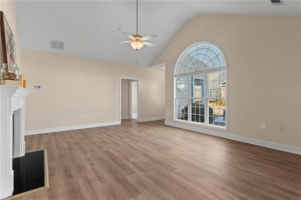 226 Hames Road, Unit 235 Woodstock, GA 30188 - Photo 4 of 32