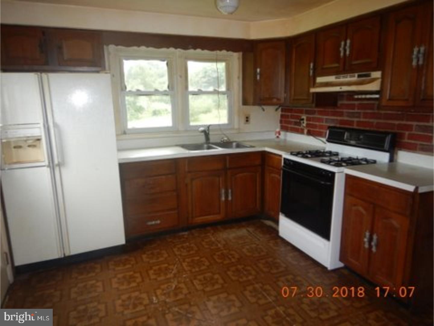11 Piercetown Road Bridgeton, NJ 08302 - Photo 6 of 25
