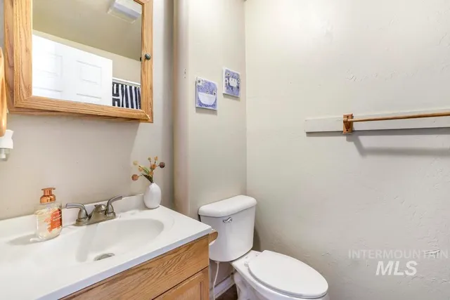 $217,500 | 419 Van Buren Street, Twin Falls, ID 83301