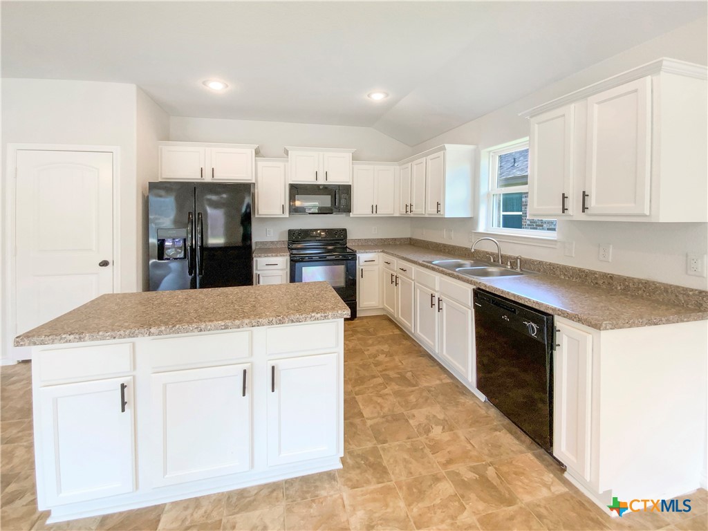 6830 Ambrose Circle Temple, TX 76502 - Photo 6 of 17