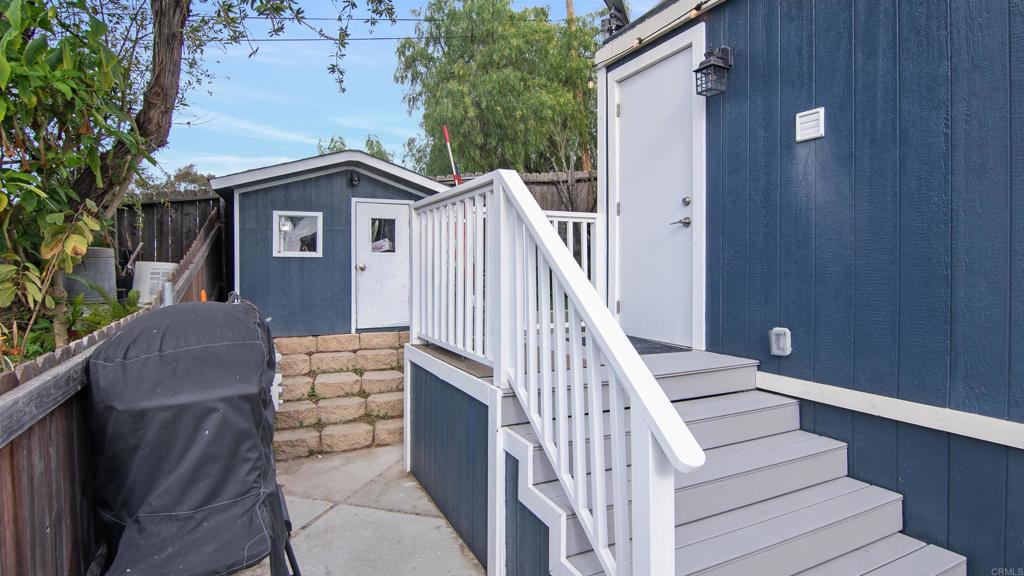 1455 Alturas Street, Unit 46 Fallbrook, CA 92028 - Photo 27 of 34 a view of outdoor space yard and patio