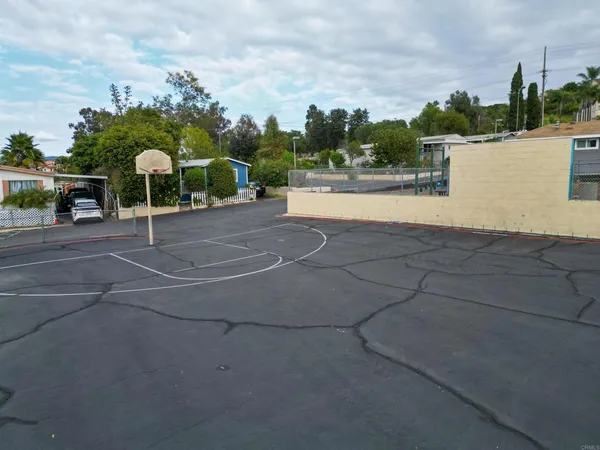 $260,000 | 1455 Alturas Street, Unit 46, Fallbrook, CA 92028