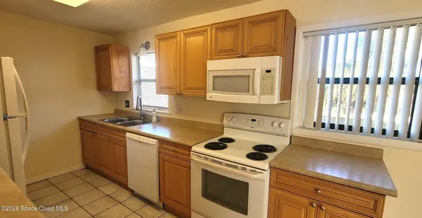 $1,650 | 1048 Hazelwood Drive, Melbourne, FL 32935