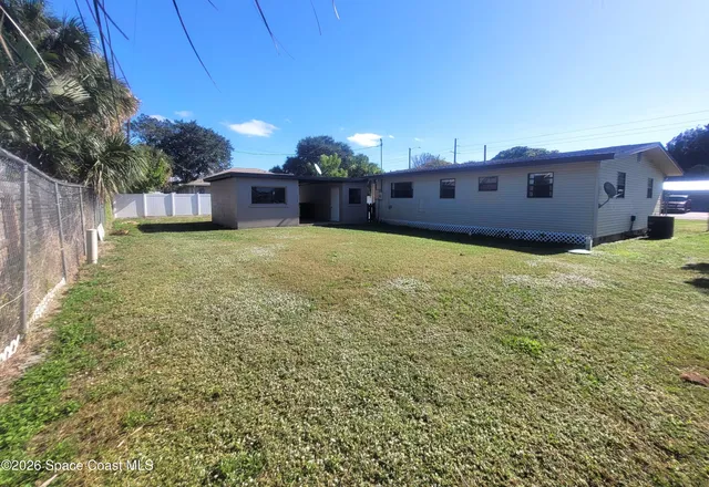 $1,795 | 1048 Hazelwood Drive, Melbourne, FL 32935