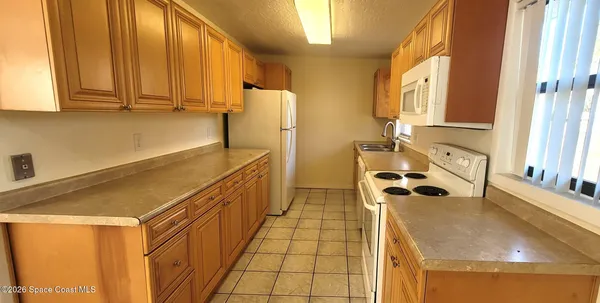 $1,650 | 1048 Hazelwood Drive, Melbourne, FL 32935