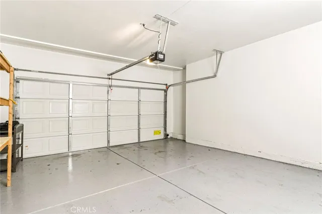 $784,000 | 27220 Sterling Grove Lane, Canyon Country, CA 91387