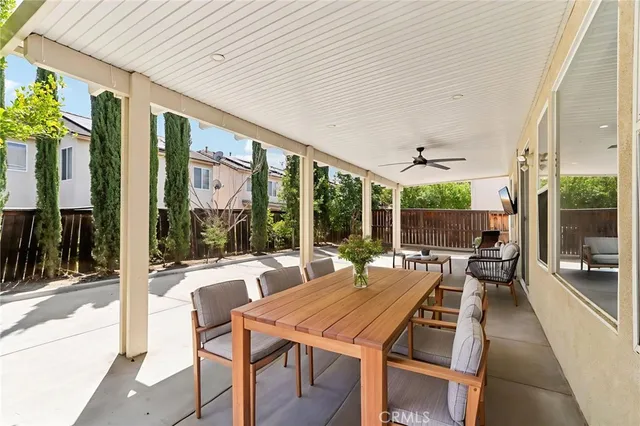 $784,000 | 27220 Sterling Grove Lane, Canyon Country, CA 91387