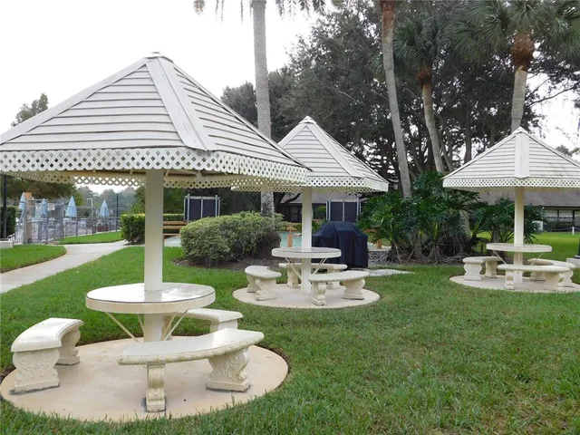 $189,000 | 2567 Oakleaf Lane, Unit 41B, Clearwater, FL 33763