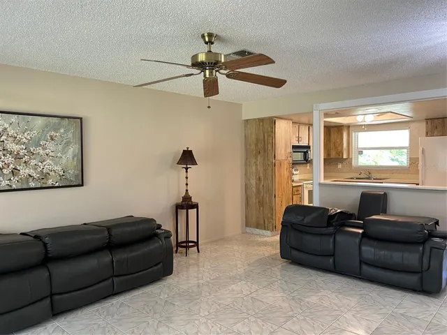 $189,000 | 2567 Oakleaf Lane, Unit 41B, Clearwater, FL 33763