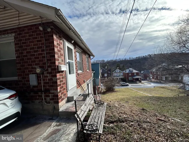 $89,000 | 2 Evergreen Terrace, Cumberland, MD 21502