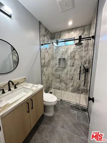 $2,300 | 6925 Gazette Avenue, Winnetka, CA 91306