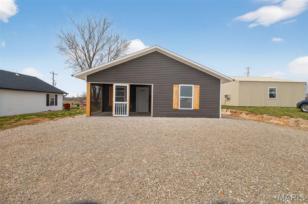 103 South Main Street Conway, MO 65632 - Photo 2 of 17