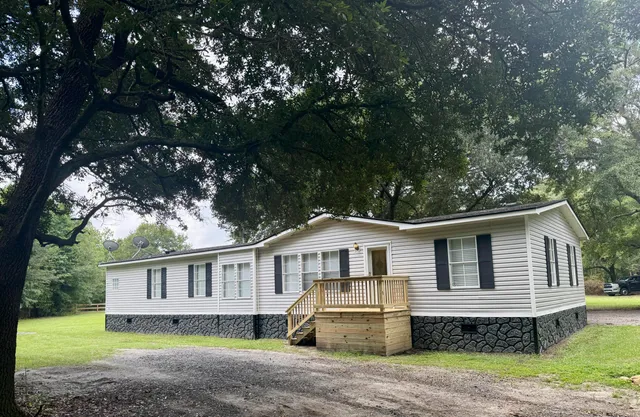 $2,500 | 713 Broughton Road, Moncks Corner, SC 29461