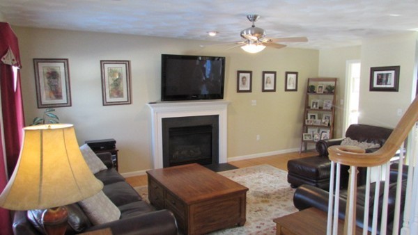 35 Spencer Knowles Road Rowley, MA 01969 - Photo 3 of 28 Gallery Image 3
