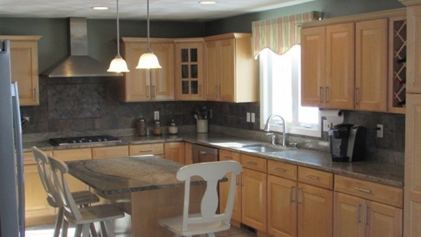 35 Spencer Knowles Road Rowley, MA 01969 - Photo 6 of 28 Gallery Image 6