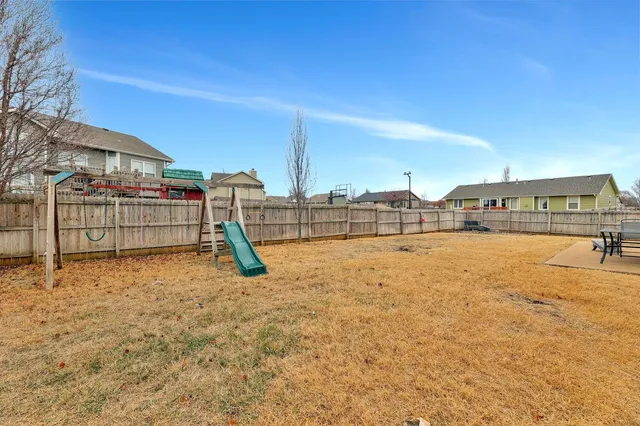 $230,000 | 2804 Rushwood Drive, Augusta, KS 67010