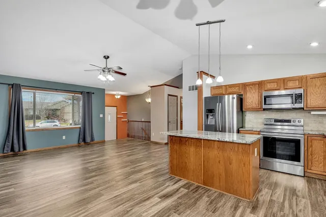 $230,000 | 2804 Rushwood Drive, Augusta, KS 67010