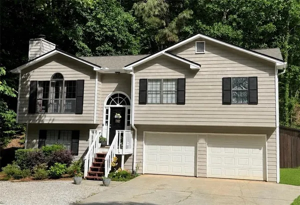 $2,000 | 4330 Falcon Crest Drive, Flowery Branch, GA 30542