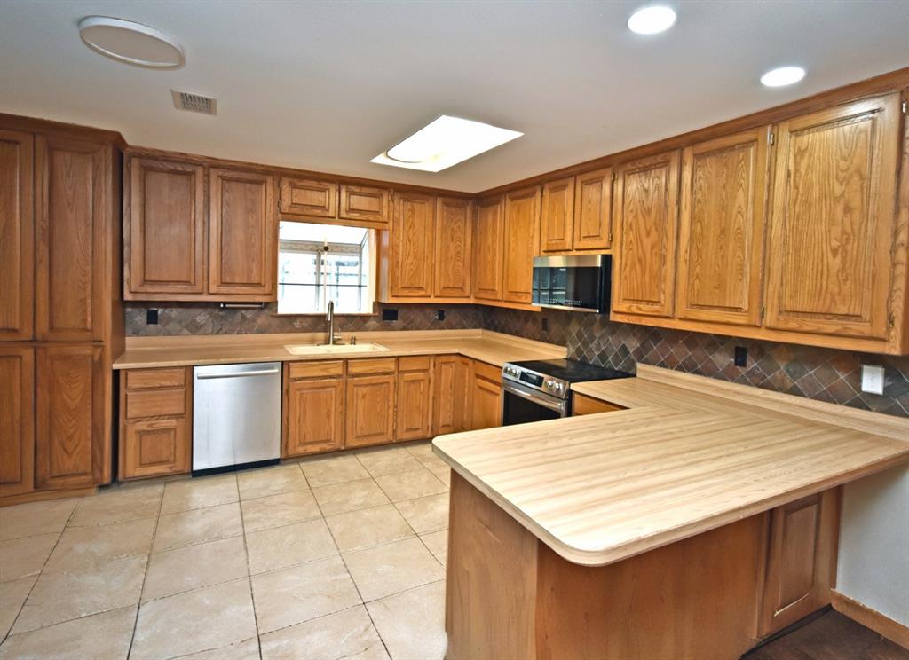 1489 County Road 1858 Yantis, TX 75497 - Photo 13 of 40
