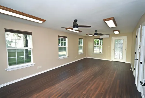 $533,000 | 1489 County Road 1858, Yantis, TX 75497