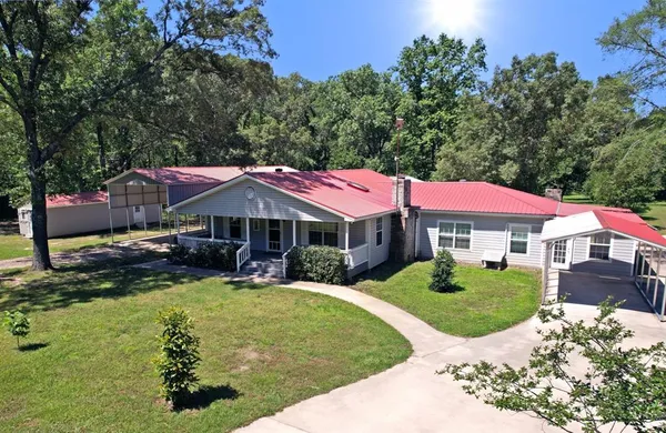 $533,000 | 1489 County Road 1858, Yantis, TX 75497