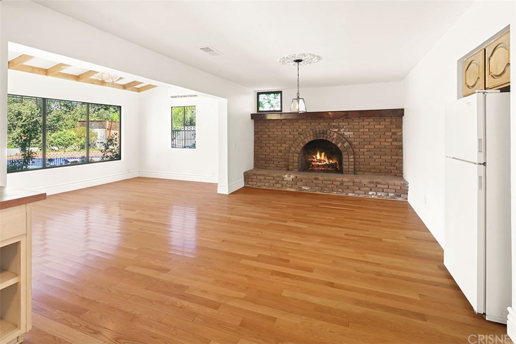 18901 Braemore Road Porter Ranch, CA 91326 - Photo 9 of 19