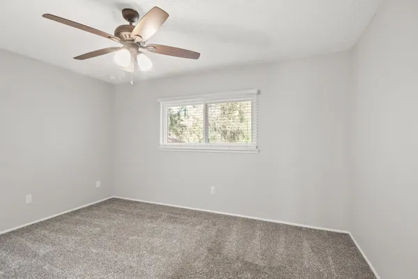 $268,500 | 35 North Wavy Oak Circle, The Woodlands, TX 77381