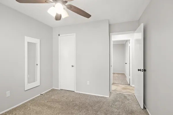 $268,500 | 35 North Wavy Oak Circle, The Woodlands, TX 77381