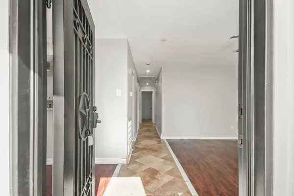 $268,500 | 35 North Wavy Oak Circle, The Woodlands, TX 77381