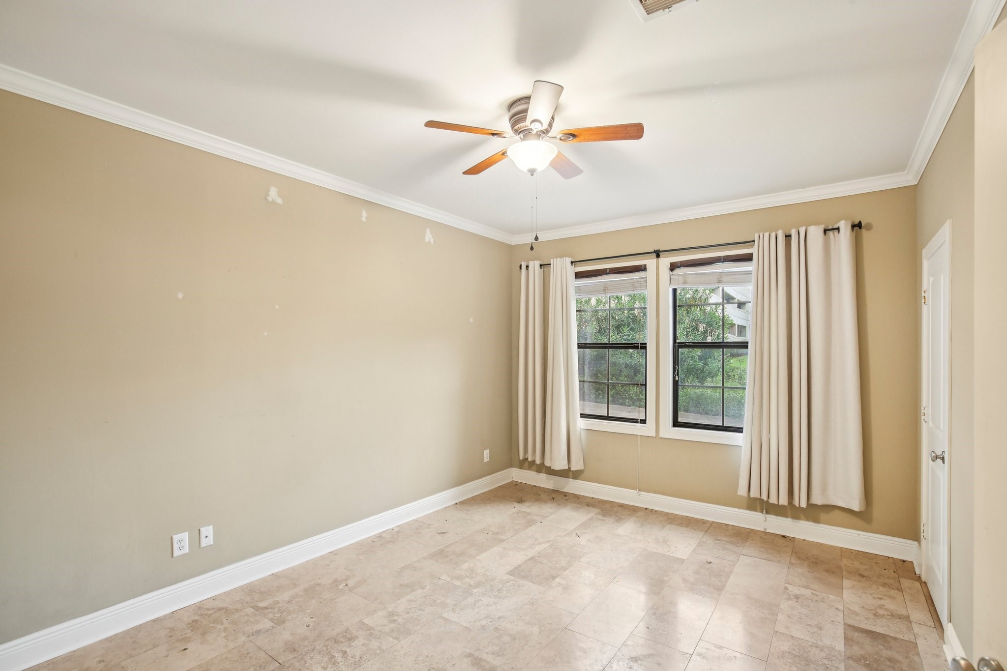 3930 Feagan Street Houston, TX 77007 - Photo 10 of 28