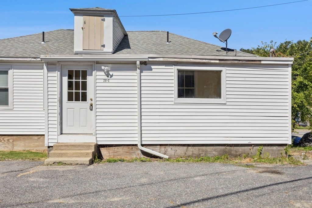 281 C King, Unit C Northborough, MA 01532 - Photo 16 of 19 a view of a house with a street
