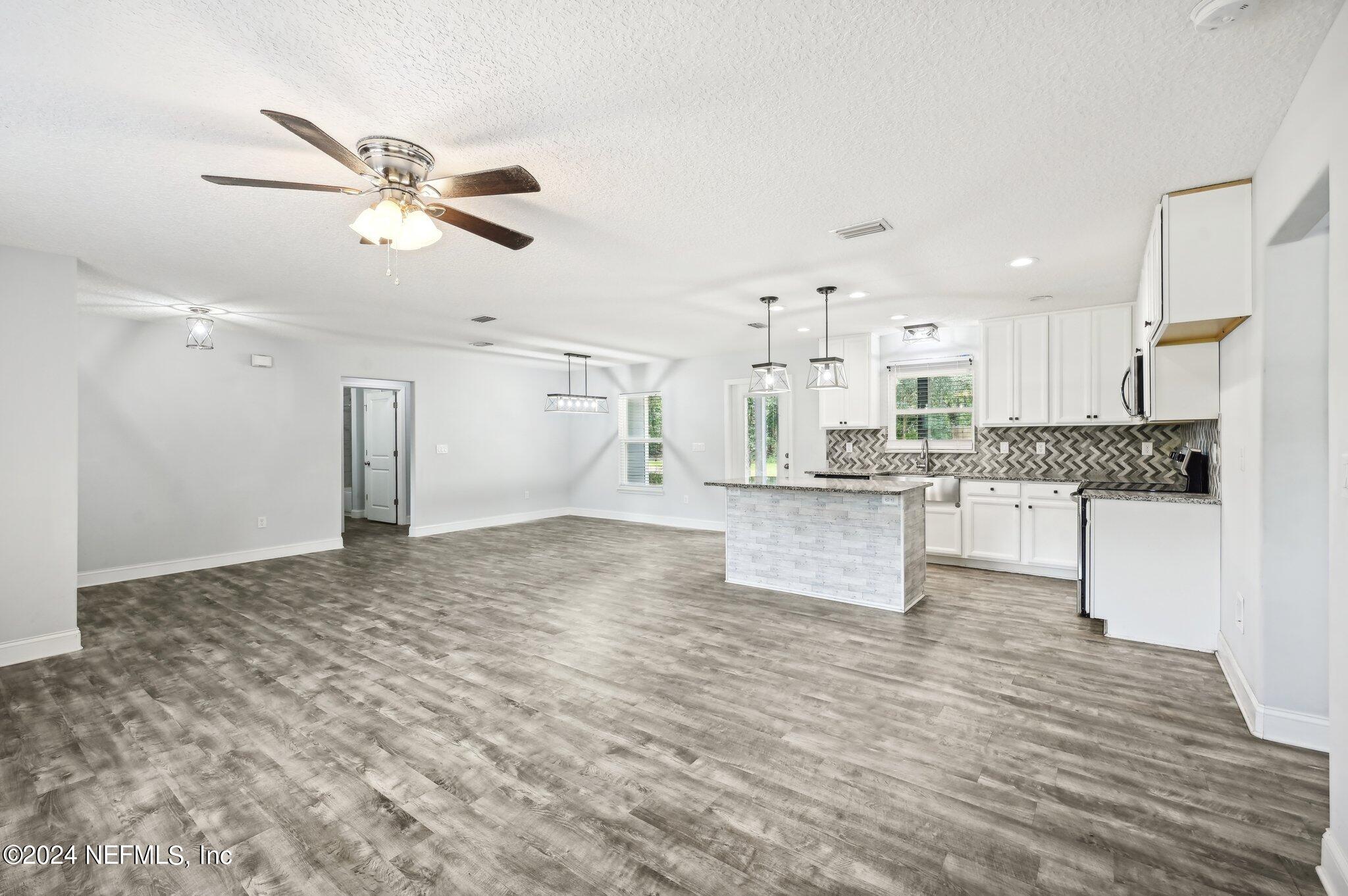 4517 Racoon Run Middleburg, FL 32068 - Photo 13 of 49 Racoon Run-013