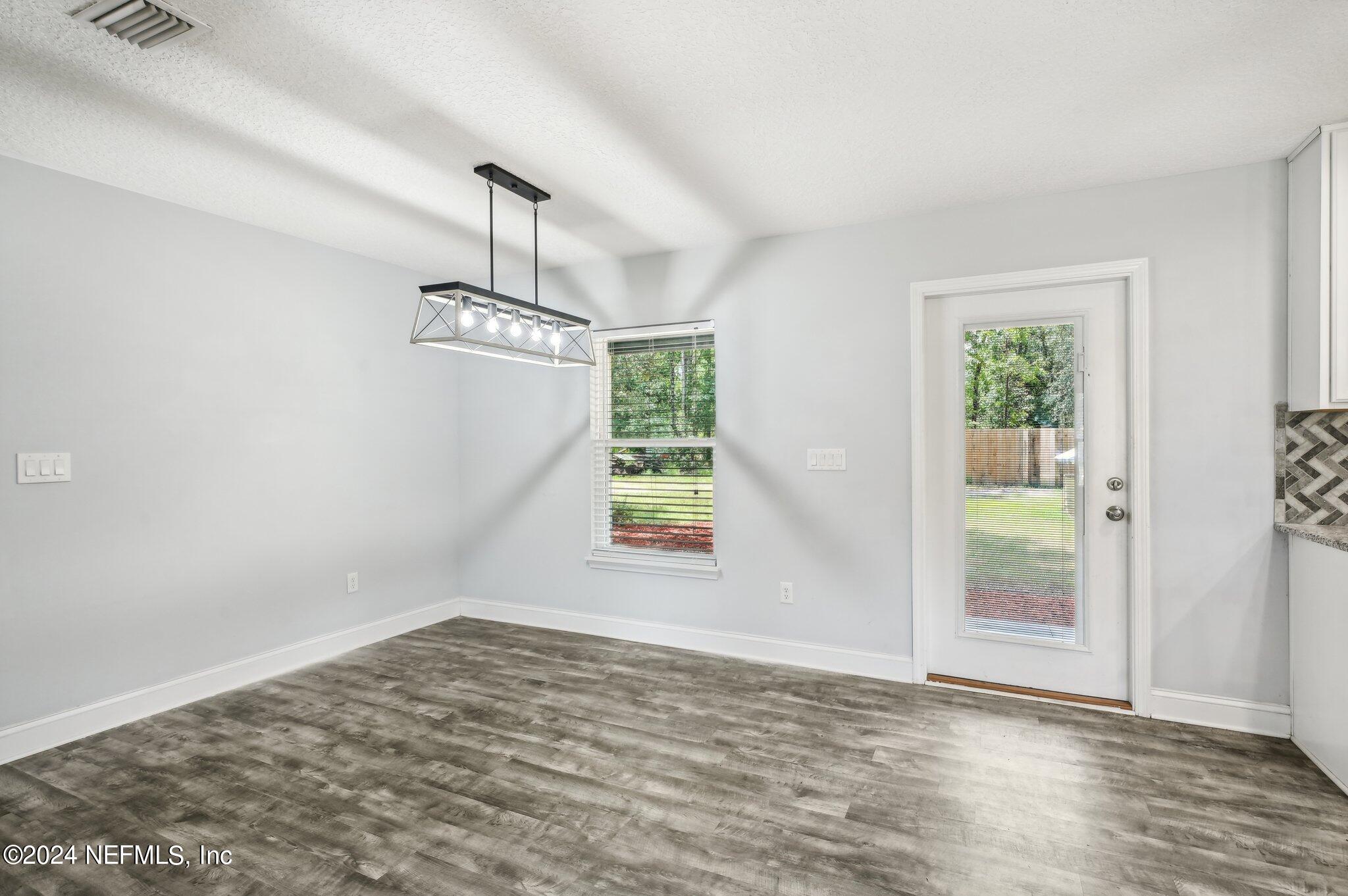4517 Racoon Run Middleburg, FL 32068 - Photo 10 of 49 Racoon Run-010