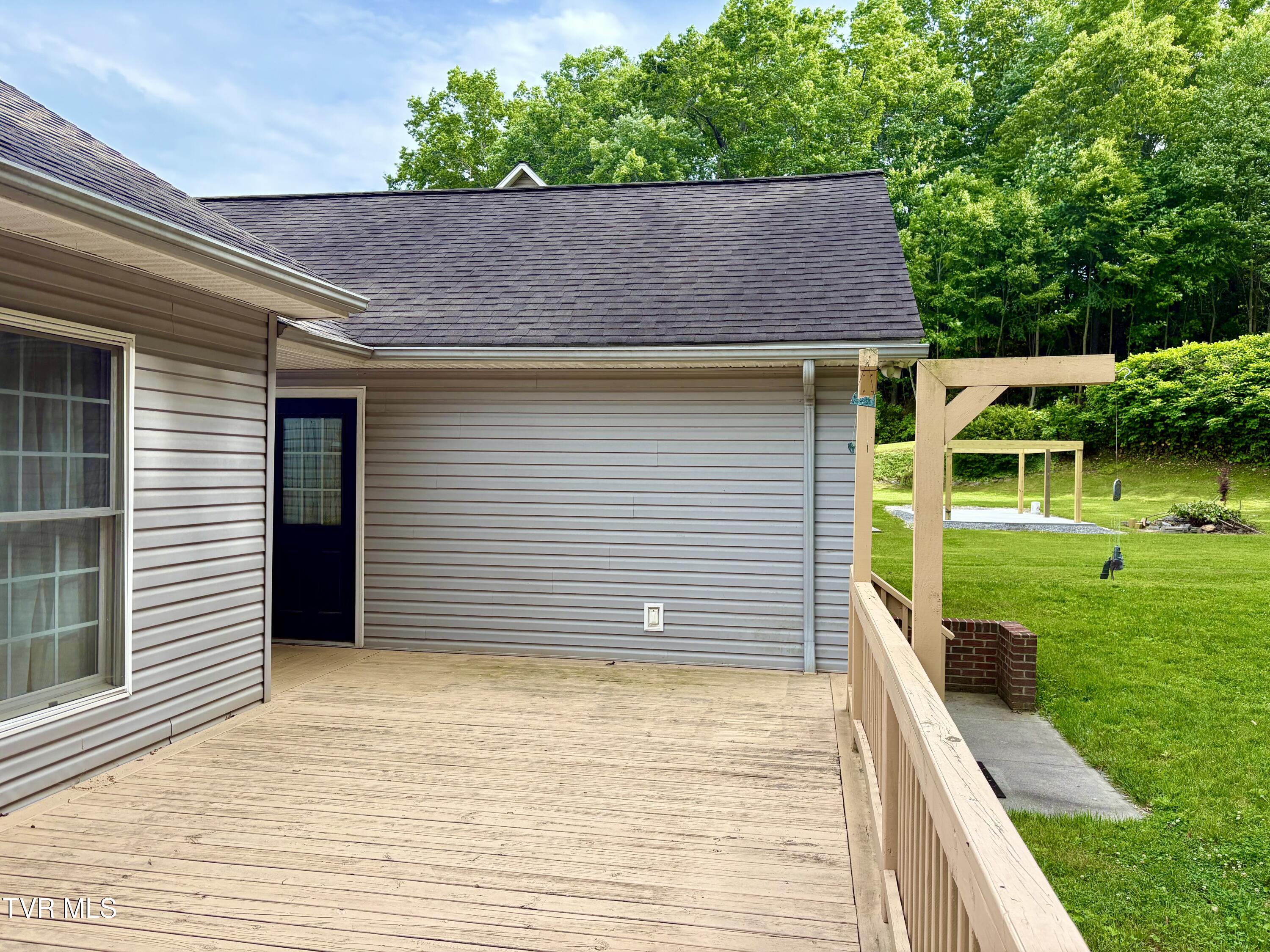2251 Mountain Laurel Road Northeast Norton, VA 24273 - Photo 19 of 97 IMG_0623