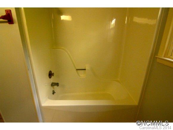 200 Fisher Road Brevard, NC 28712 - Photo 12 of 24 Gallery Image 12