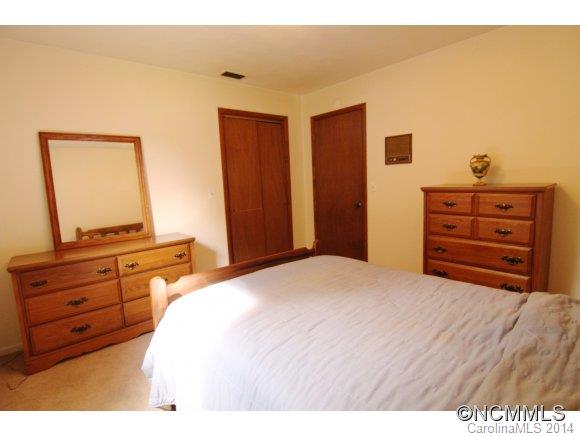 200 Fisher Road Brevard, NC 28712 - Photo 15 of 24 Gallery Image 15