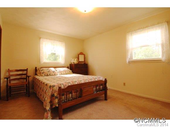 200 Fisher Road Brevard, NC 28712 - Photo 16 of 24 Gallery Image 16